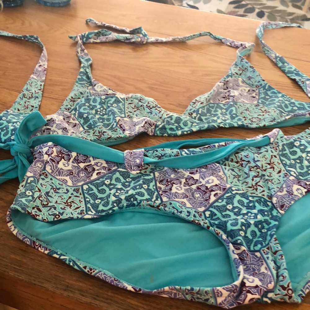 American Eagle 2 piece boy cut bikini size large